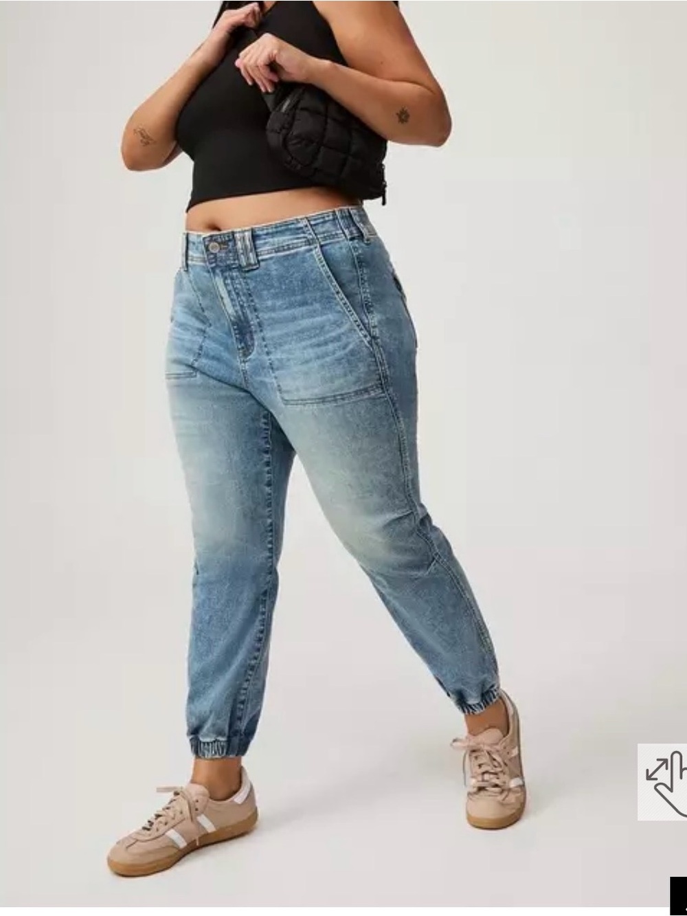 Jogger Mid-Rise Jean